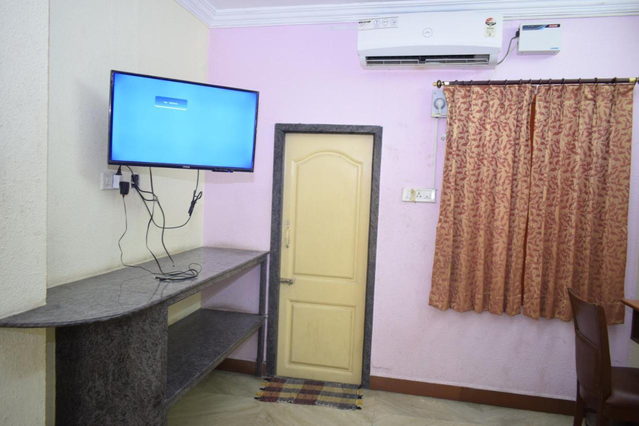 Pms Guest House Пондичери Екстериор снимка
