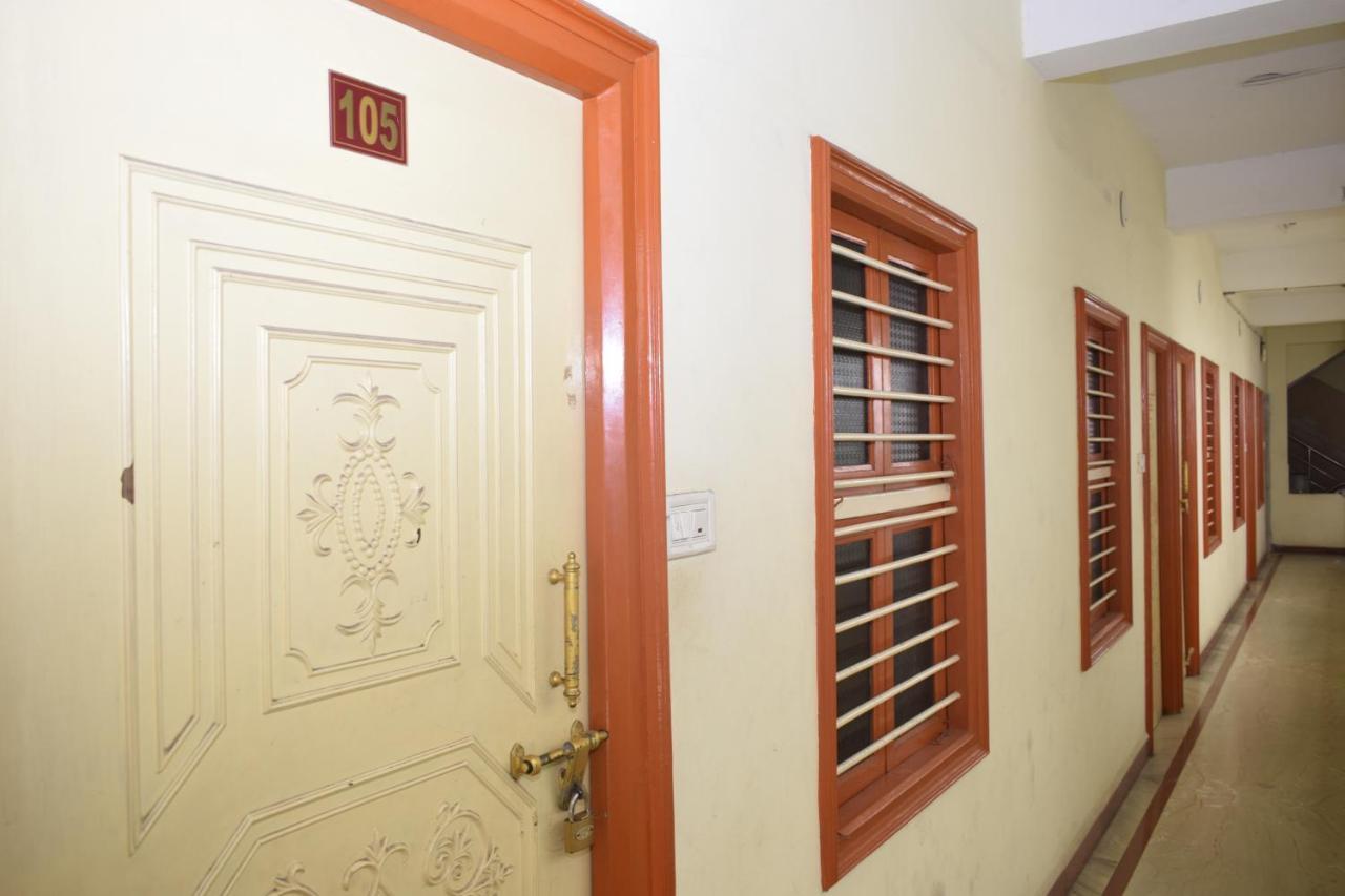 Pms Guest House Пондичери Екстериор снимка