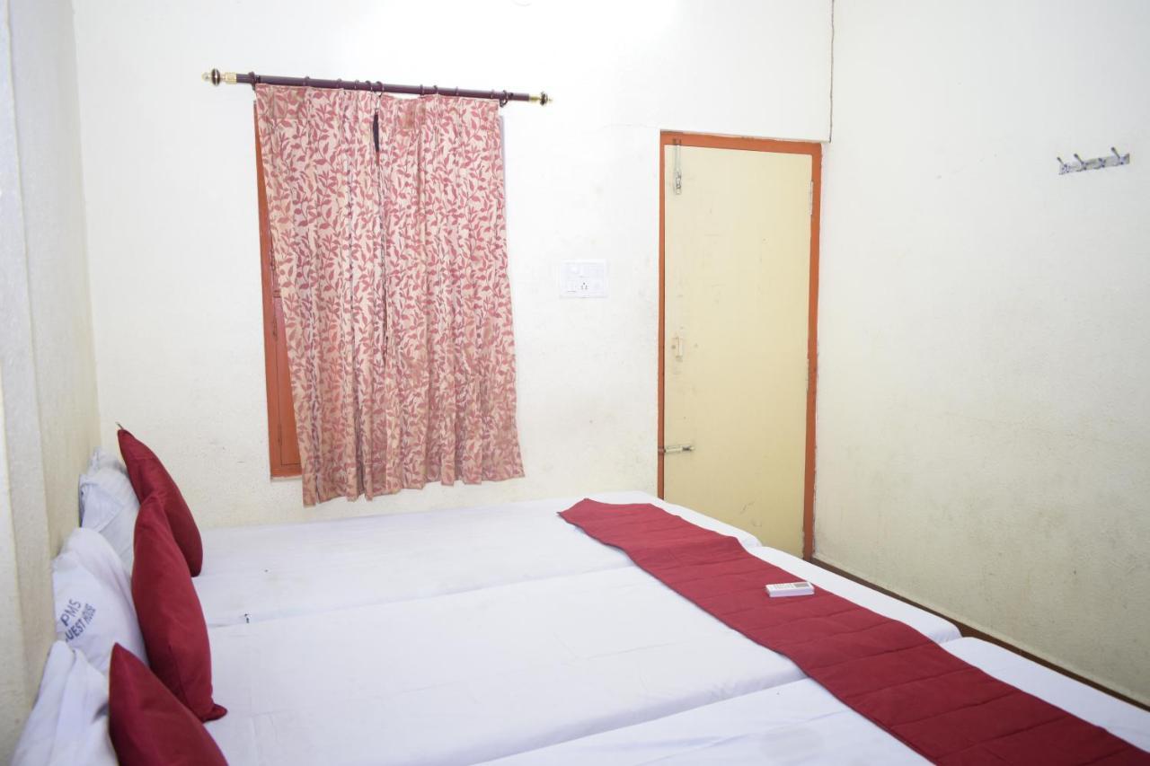 Pms Guest House Пондичери Екстериор снимка