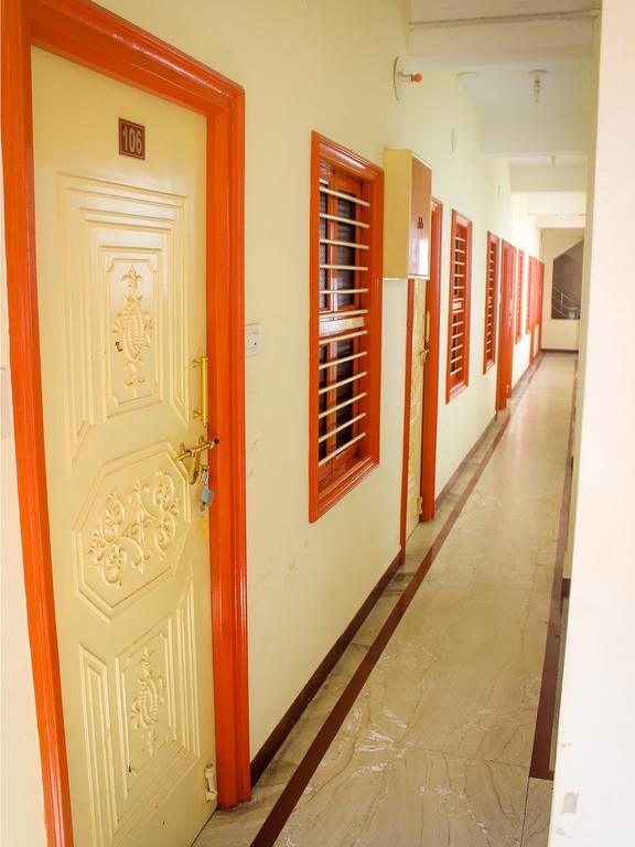 Pms Guest House Пондичери Екстериор снимка